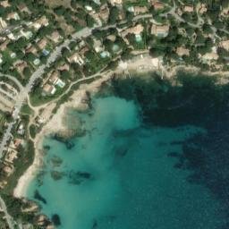 Satellite imagery of Pointe du Canadel, FR