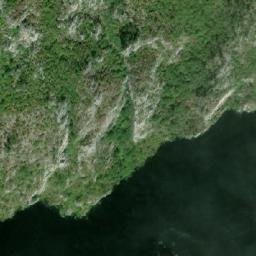 Satellite imagery of Samograd, RS
