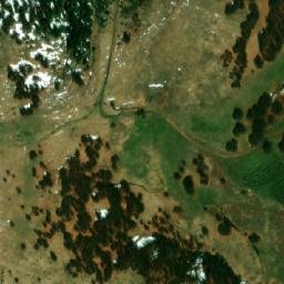 Satellite imagery of Mačkovac, RS