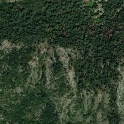 Satellite imagery of cairn, FR