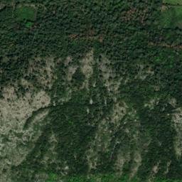 Satellite imagery of cairn, FR