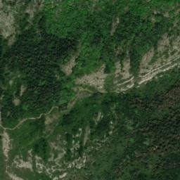 Satellite imagery of cairn, FR