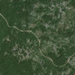 Satellite imagery of Mali Zazubak, BA