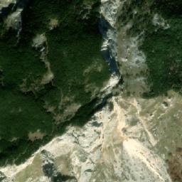 Satellite imagery of Crvena Greda, ME