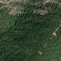 Satellite imagery of La grotte du Garou, FR