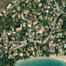 Satellite imagery of Pointe de l'Écuelle, FR