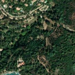 Satellite imagery of Pointe de la Chappe, FR