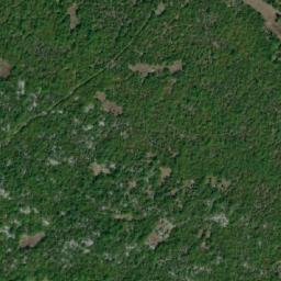 Satellite imagery of Lovreč, BA