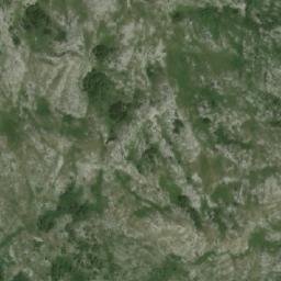 Satellite imagery of Mali Zazubak, BA