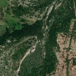 Satellite imagery of cairn, FR