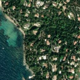 Satellite imagery of Pointe du Souffre, FR
