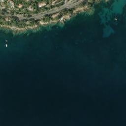 Satellite imagery of Pointe de la Fossette, FR