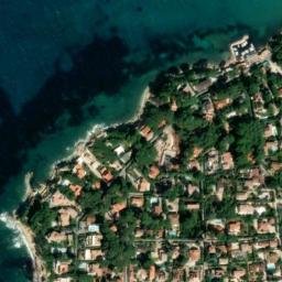 Satellite imagery of Pointe de la Tourette, FR