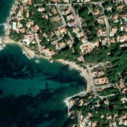Satellite imagery of Pointe de la Tourette, FR