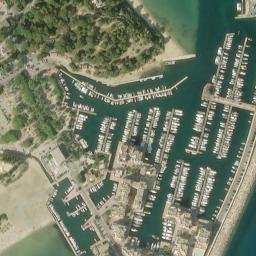 Satellite imagery of Pointe de Gouron, FR