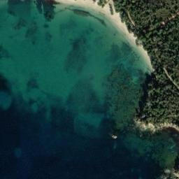 Satellite imagery of Pointe du Pellegrin, FR