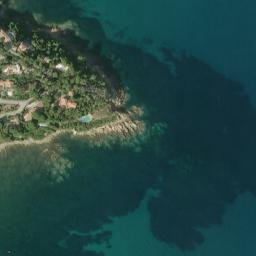 Satellite imagery of Pointe de la Ris, FR