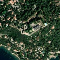Satellite imagery of Cap Brun, FR