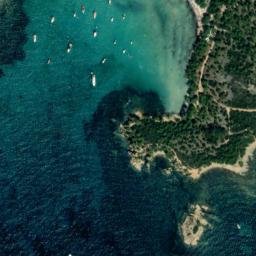 Satellite imagery of Cap de Léoube, FR