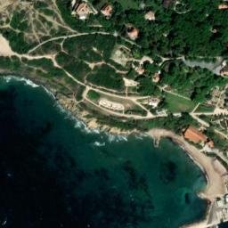 Satellite imagery of Pointe Nègre, FR