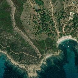 Satellite imagery of Pointe de la Tripe, FR