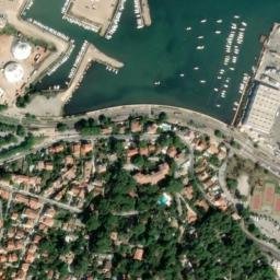 Satellite imagery of Pointe Saint-Elme, FR