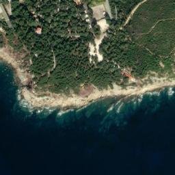 Satellite imagery of Pointe de Carqueiranne, FR