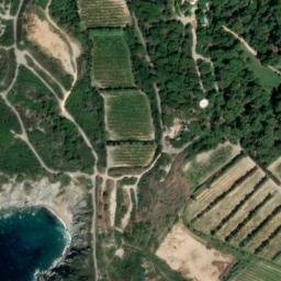 Satellite imagery of Pointe du Canouvié, FR