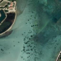 Satellite imagery of Pointe du Canouvié, FR