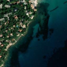 Satellite imagery of Pointe de Mar Vivo, FR