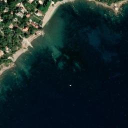 Satellite imagery of Pointe de Mar Vivo, FR