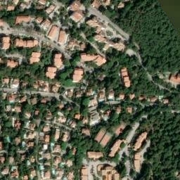 Satellite imagery of Pointe de Marégau, FR
