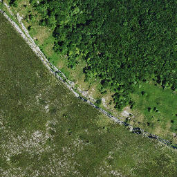 Satellite imagery of Siera de Carbonil, ES