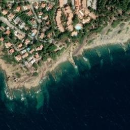 Satellite imagery of Pointe de Marégau, FR
