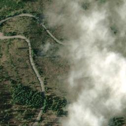 Satellite imagery of Hamaker Bluff, US