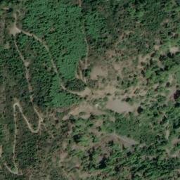 Satellite imagery of Pointe de Saint-Selon, FR