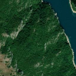 Satellite imagery of Borak, ME