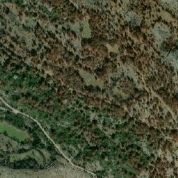 Satellite imagery of Bačnik, BA