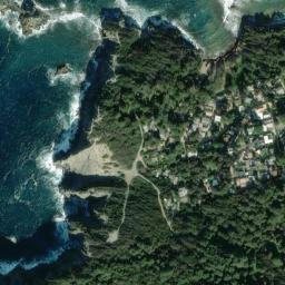 Satellite imagery of Pointe du Chevalier, FR