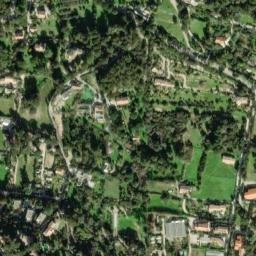 Satellite imagery of Pointe de la Terre Rouge, FR
