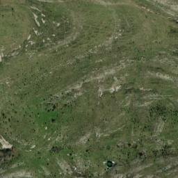 Satellite imagery of cairn, FR