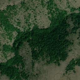 Satellite imagery of Varrezë, XK