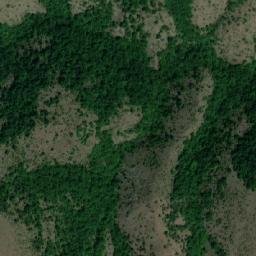 Satellite imagery of Varrezë, XK