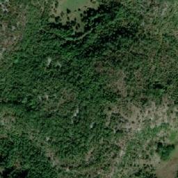 Satellite imagery of Mramor, ME