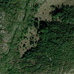 Satellite imagery of Mramor, ME