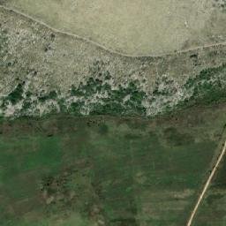 Satellite imagery of Čavaška Gradina, BA