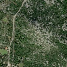 Satellite imagery of Veliki Peć, BA