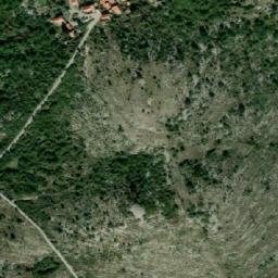 Satellite imagery of Mečinak, BA