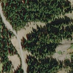 Satellite imagery of Castle Crest, US