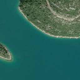 Satellite imagery of Ćurilo, BA